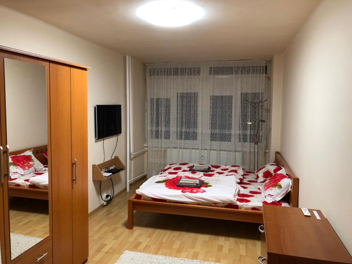 Apartment Sever Hroncova Košice Esterno foto